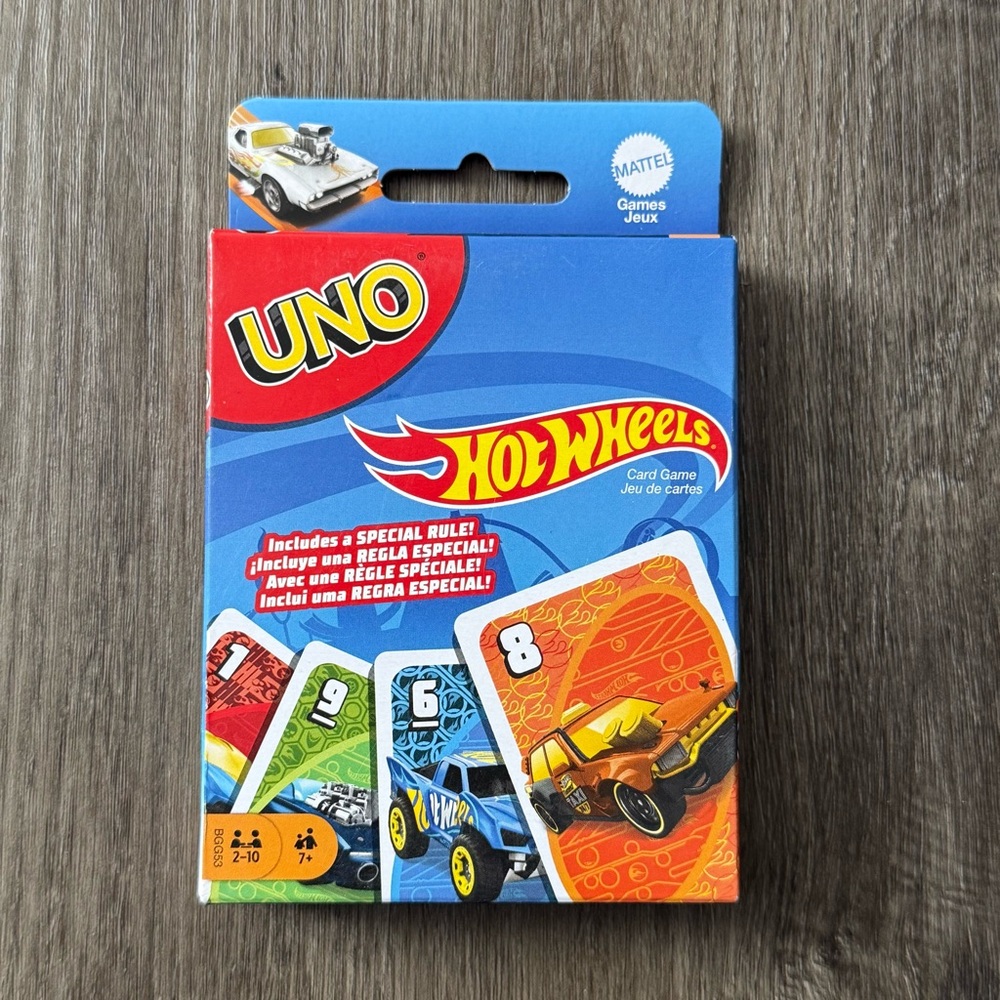 Hot Wheels UNO Matching Card Game NIB